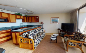 36th Floor Deluxe Ocean View Condo with Free Parking & Wifi condo
